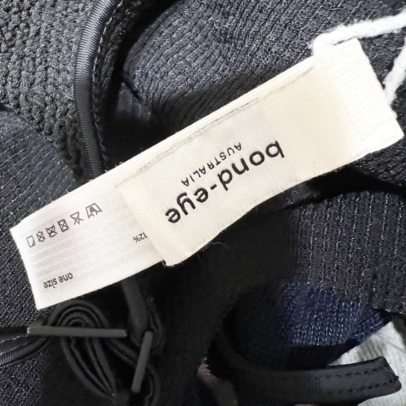 Bond Eye The Saint Bound Crinkle Smocked Stretch Swim Bathing Suit Bikini Top OS - Picture 2 of 4